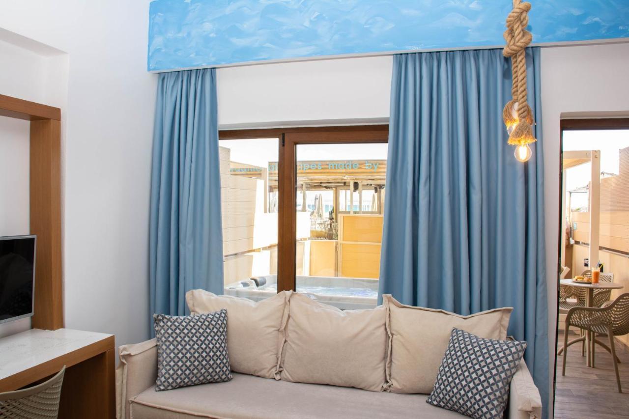 Hotel Yianna Caravel 